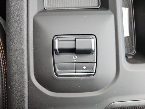 New 2026 GMC Sierra 2500 AT4 w/ AT4 Premium Plus Package image 25