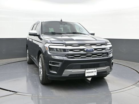 Used 2022 Ford Expedition Platinum RWD image 22