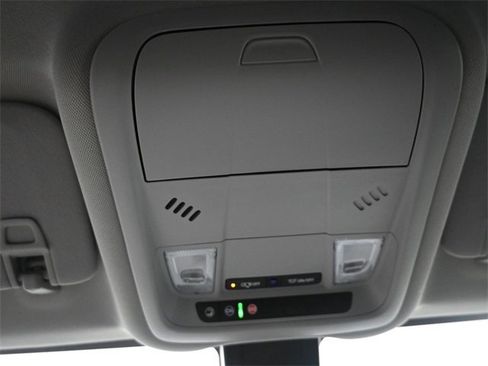 Used 2023 Chevrolet Equinox LT image 13