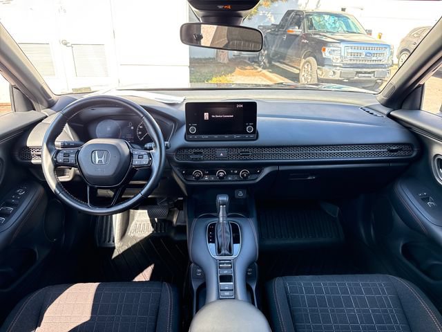 Used 2025 Honda HR-V Sport image 26