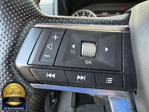Used 2024 Mitsubishi Outlander SE Black Edition FWD image 10
