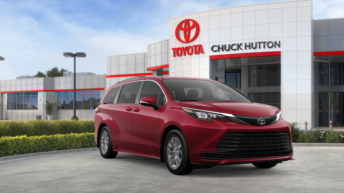 Certified 2026 Toyota Sienna LE AWD/4WD image 45