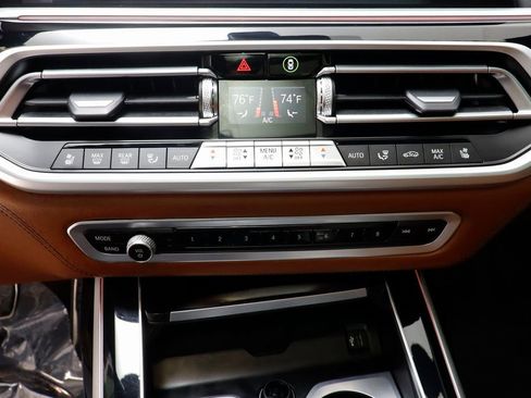 Used 2022 BMW ALPINA XB7 ALPINA XB7 image 13