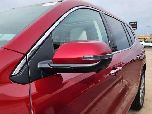 New 2026 GMC Acadia Denali w/ Super Cruise Package image 12