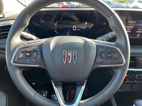 Used 2025 Buick Encore GX Preferred image 29