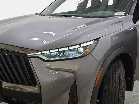 Certified 2026 INFINITI QX60 Sport w/ Dark Cargo Package AWD/4WD image 28