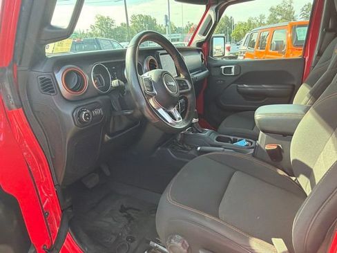 Used 2021 Jeep Gladiator Mojave AWD/4WD image 23