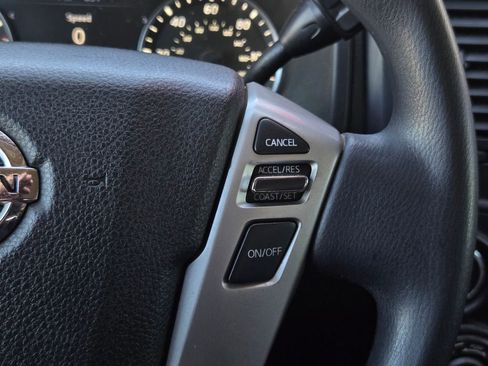 Used 2022 Nissan Titan S w/ S Utility Package image 22