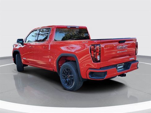 New 2026 GMC Sierra 1500 Elevation image 4