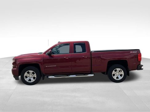 Used 2017 Chevrolet Silverado 1500 LT w/ All Star Edition AWD/4WD image 10