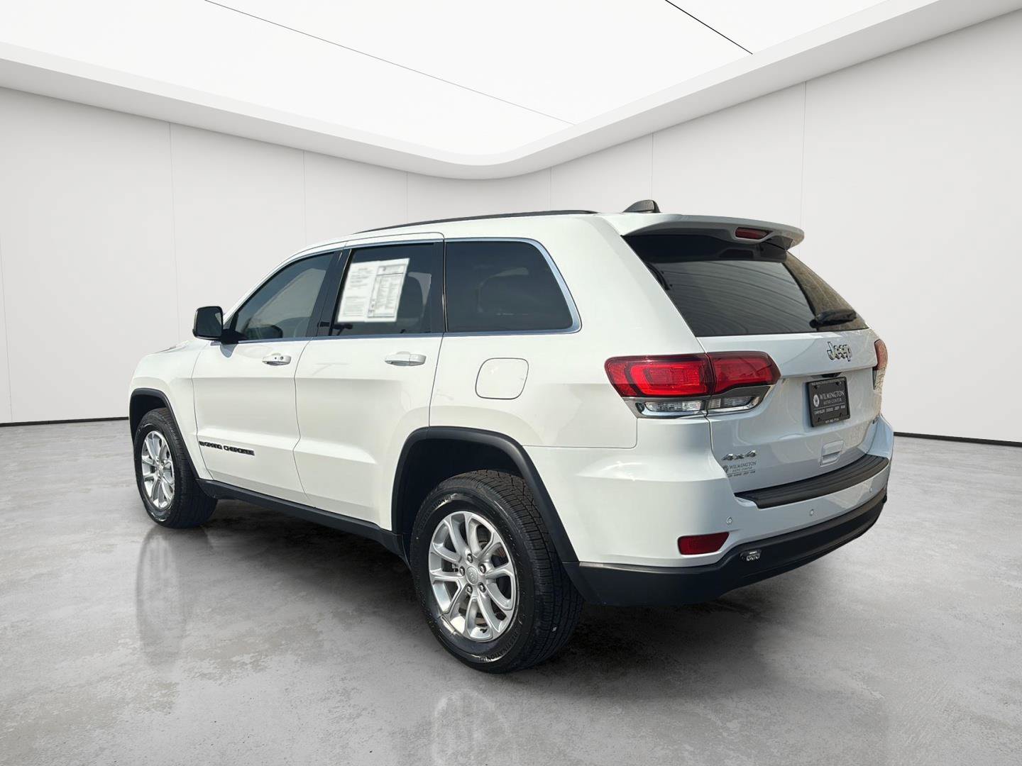 Used 2022 Jeep Grand Cherokee Laredo X AWD/4WD image 38