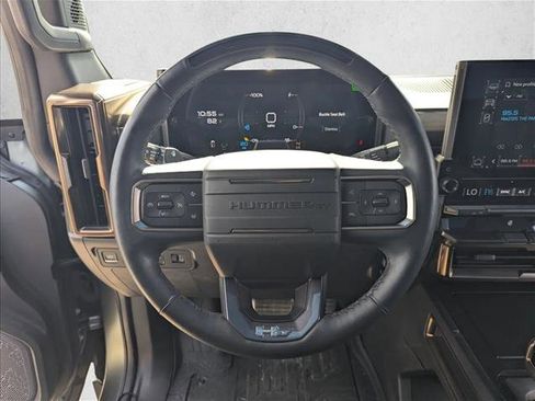 Used 2024 GMC Hummer EV 3X w/ LPO, Illumination Package image 11