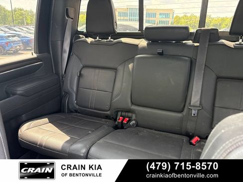 Used 2024 Chevrolet Silverado 2500 High Country w/ High Country Premium Package AWD/4WD image 16