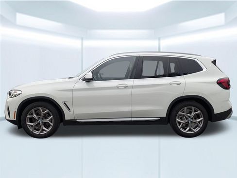 Used 2023 BMW X3 sDrive30i w/ Premium Package w/ZPA RWD image 2