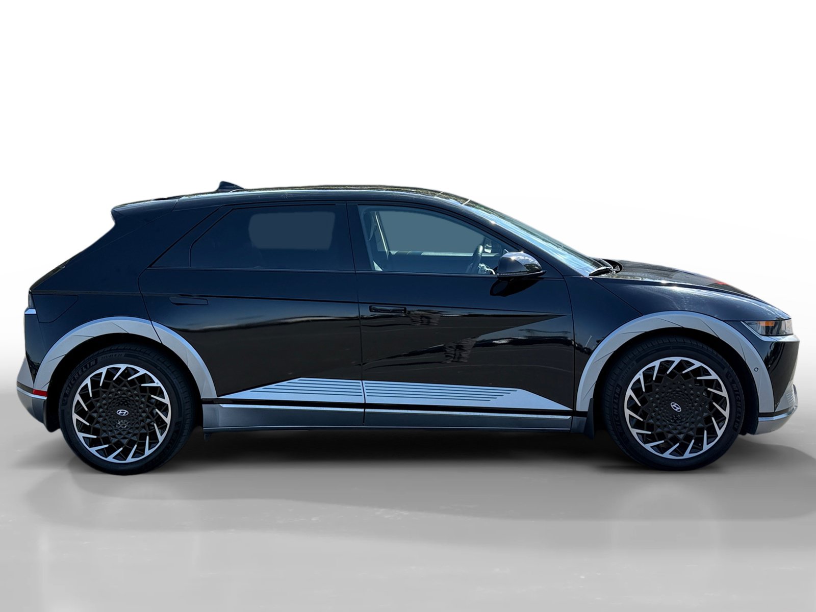 Used 2024 Hyundai Ioniq 5 Limited AWD/4WD image 6