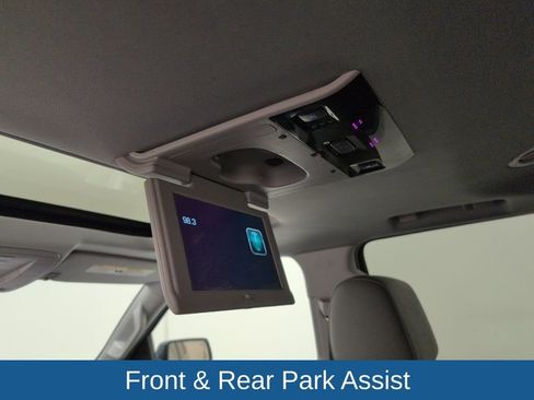 Used 2020 Chevrolet Suburban LT image 49