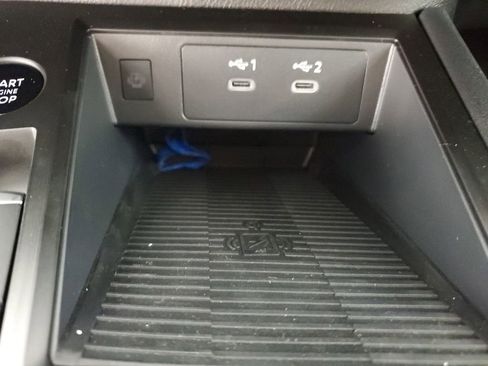 New 2026 Nissan Kicks SV w/ SV Premium Package image 19