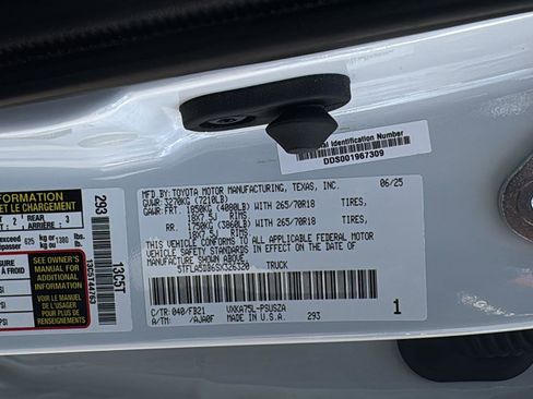 Used 2025 Toyota Tundra SR5 image 23