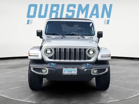 Used 2024 Jeep Wrangler Unlimited Sahara w/ Technology Group AWD/4WD image 8