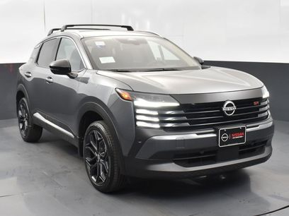 New 2026 Nissan Kicks SR w/ Illumination Package