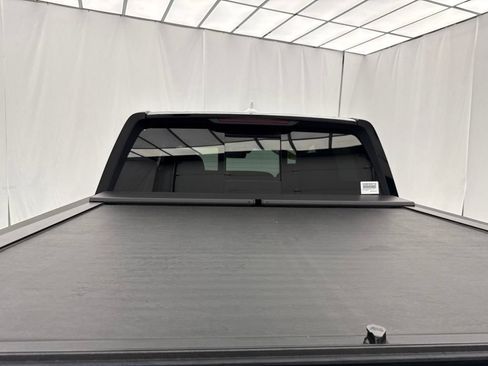 Used 2025 Honda Ridgeline Black Edition image 9