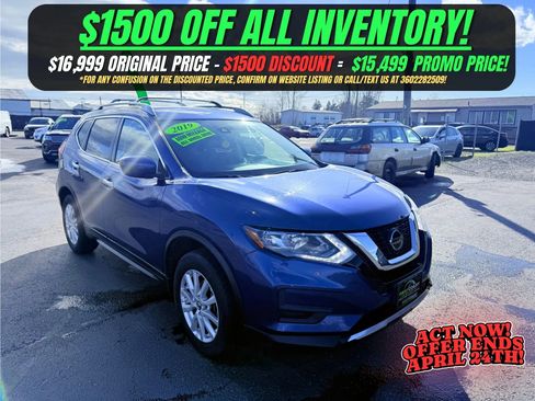 Used 2019 Nissan Rogue SV image 1