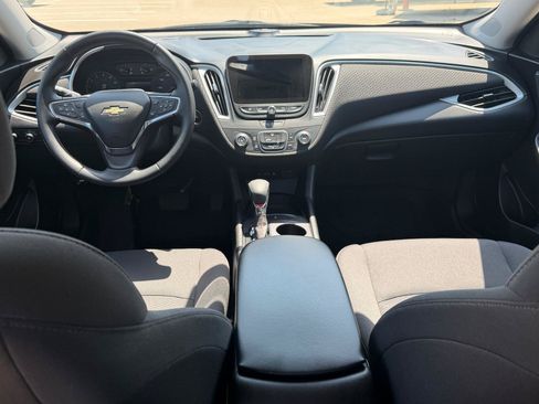 Used 2023 Chevrolet Malibu RS w/ LPO, Floor Liner Package FWD image 22
