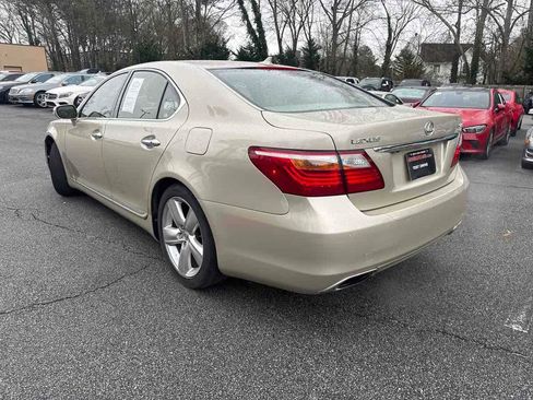 Used 2010 Lexus LS 460 image 4