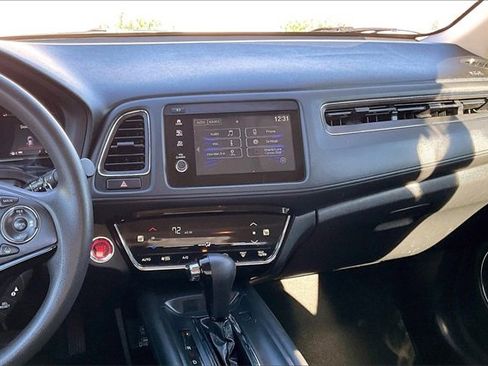 Used 2019 Honda HR-V EX image 5