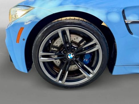 Used 2016 BMW M4 Convertible image 24
