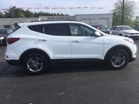 Used 2017 Hyundai Santa Fe Sport AWD/4WD image 6