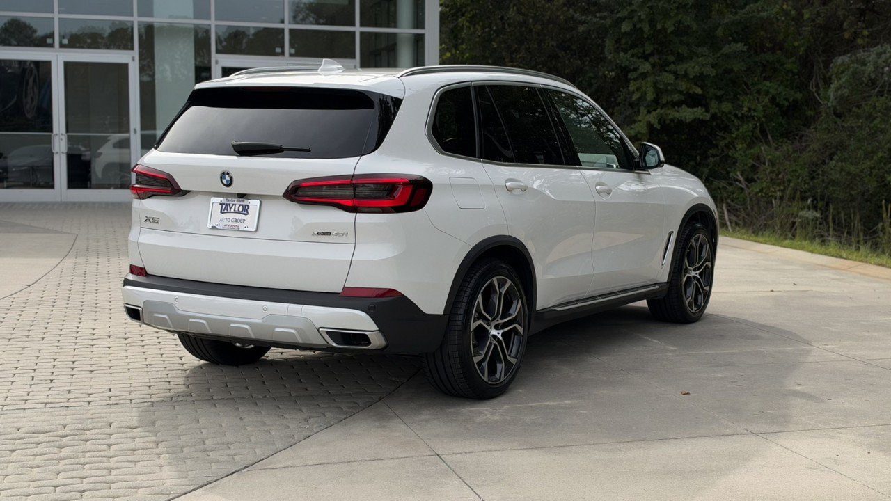 Used 2022 BMW X5 xDrive40i AWD/4WD image 6