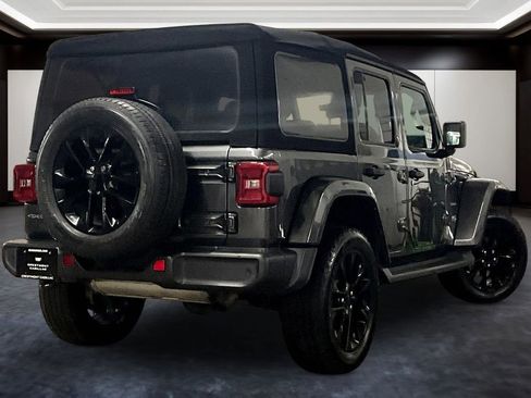 Used 2021 Jeep Wrangler Unlimited Sahara w/ Cold Weather Group image 6