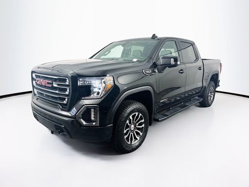 Used 2019 GMC Sierra 1500 AT4 w/ AT4 Premium Package AWD/4WD image 3