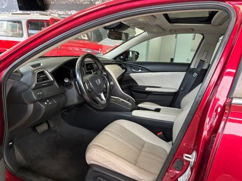 Used 2022 Honda Insight Touring image 15