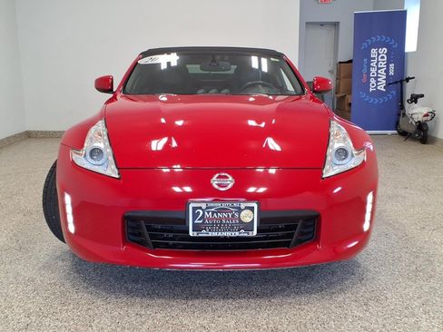 Used 2014 Nissan 370Z Touring Roadster w/ Sport Pkg w/ Sport Package RWD image 2