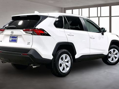 Used 2025 Toyota RAV4 LE AWD/4WD image 6