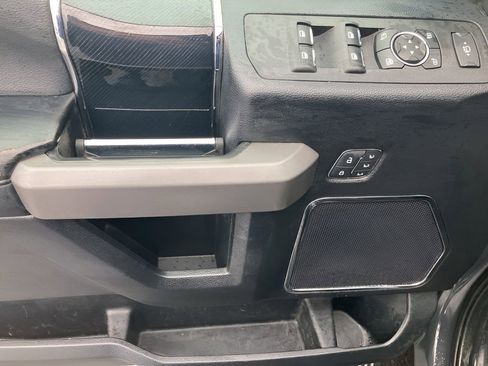 Used 2021 Ford F250 Platinum w/ FX4 Off-Road Package image 24