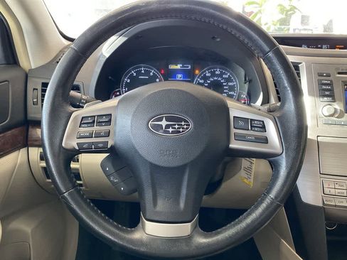 Used 2014 Subaru Legacy 2.5i Limited w/ Popular Package #2 image 17