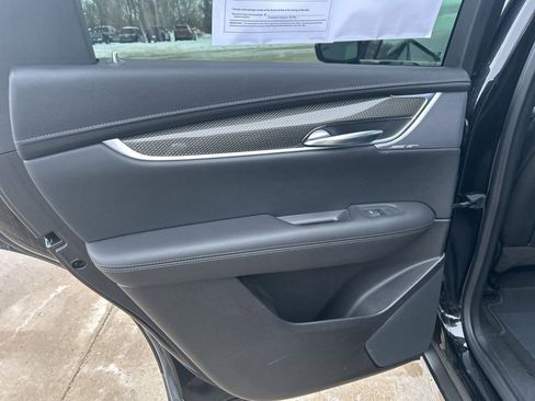 Used 2023 Cadillac XT5 Sportv image 15