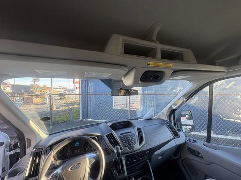 Used 2016 Ford Transit 350 XL image 22