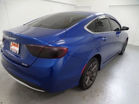Used 2015 Chrysler 200 Limited FWD image 16