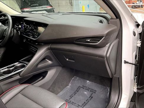 Used 2023 Buick Envision Essence w/ Sport Touring Package AWD/4WD image 15