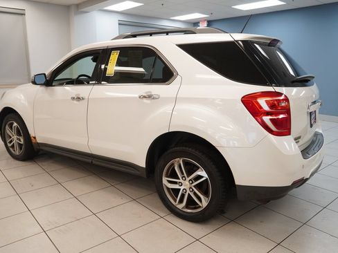 Used 2016 Chevrolet Equinox LTZ w/ Enhanced Convenience Package AWD/4WD image 8
