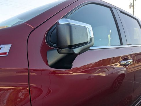 Used 2025 Chevrolet Silverado 1500 LTZ w/ LTZ Premium Package image 4