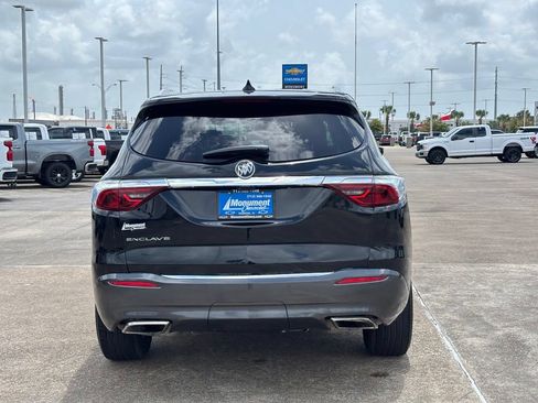 Used 2024 Buick Enclave Premium FWD image 11