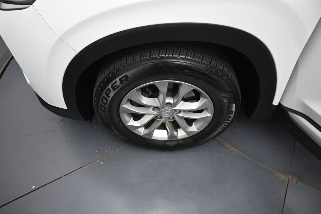 Used 2019 Hyundai Santa Fe SEL AWD/4WD image 34