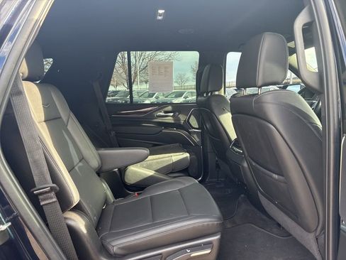 Certified 2022 Cadillac Escalade Luxury image 21