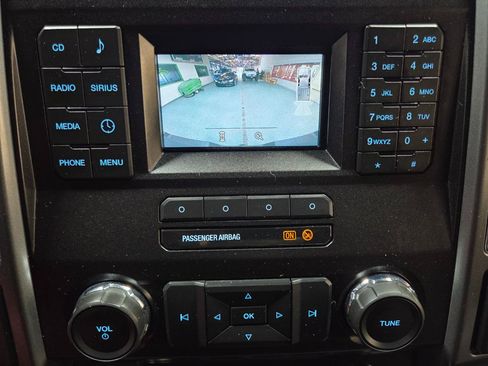 Used 2018 Ford F250 XLT w/ XLT Value Package AWD/4WD image 26