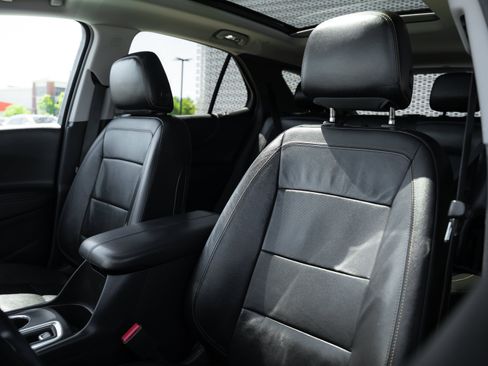 Used 2020 Chevrolet Equinox Premier FWD image 21